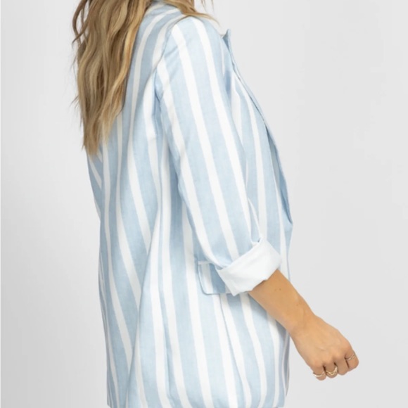 Light Blue Striped Notched Collar Blazer size L - Picture 2 of 3